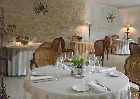 Les Jardins D'alienor Le Château-dʼOléron