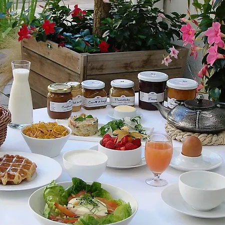 Les Jardins D'alienor 4*