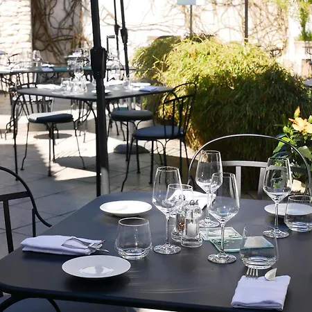 Les Jardins D'alienor 4* Le Château-dʼOléron